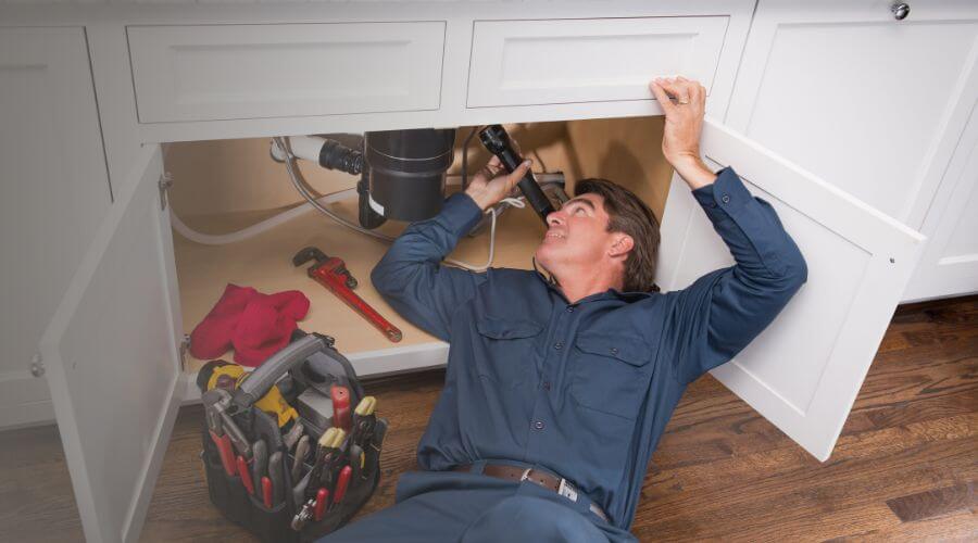 Professional emergency plumbing in El Indio, TX